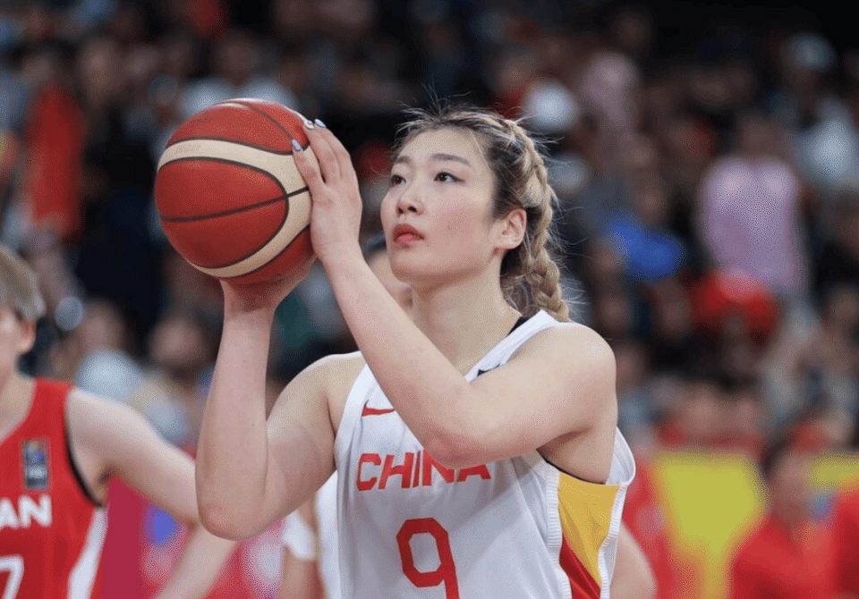 RC, 进攻手段, 李梦缺席女