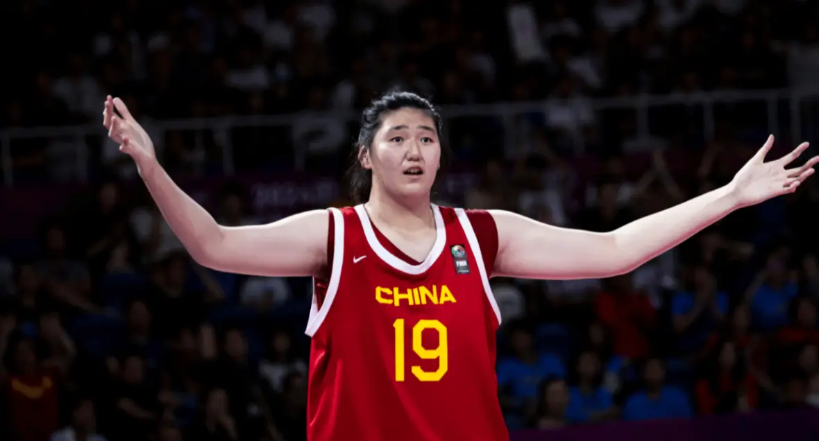 根据央视节, 王思雨