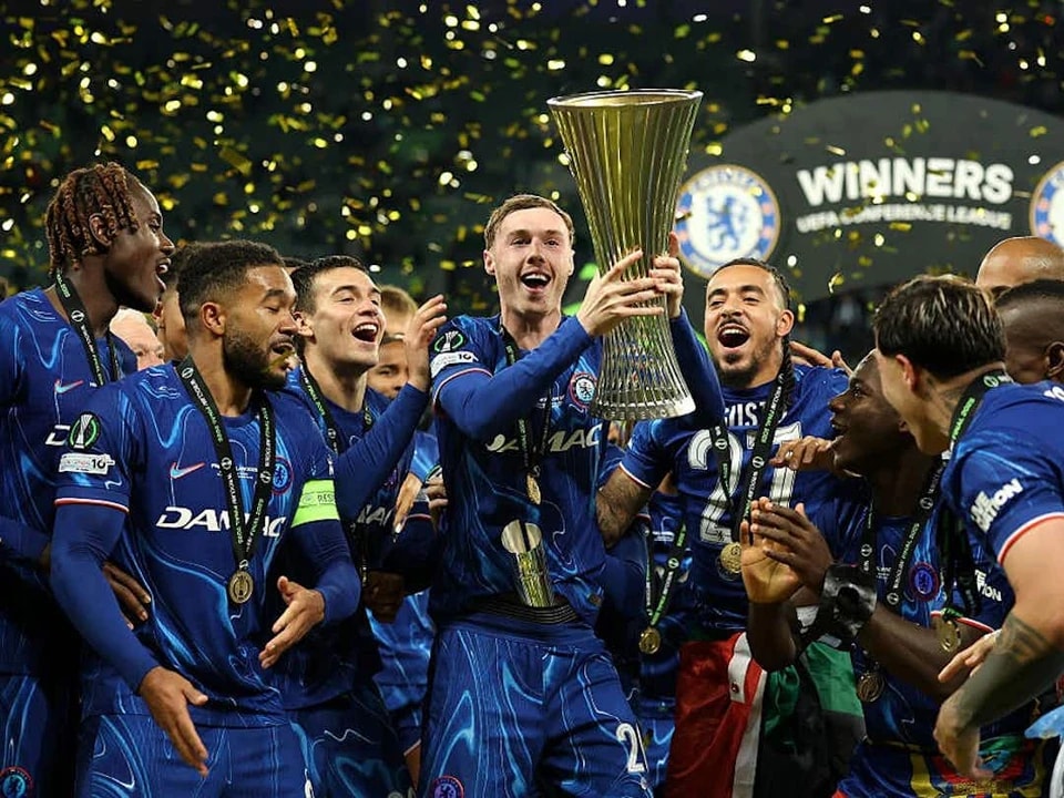 诺伊尔, 比赛将于, 在哈里