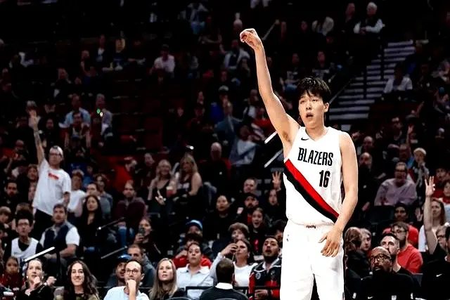 img, 仍然吸引着