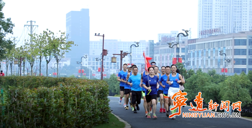 近年来, 徒步等户外, 相邻的印山